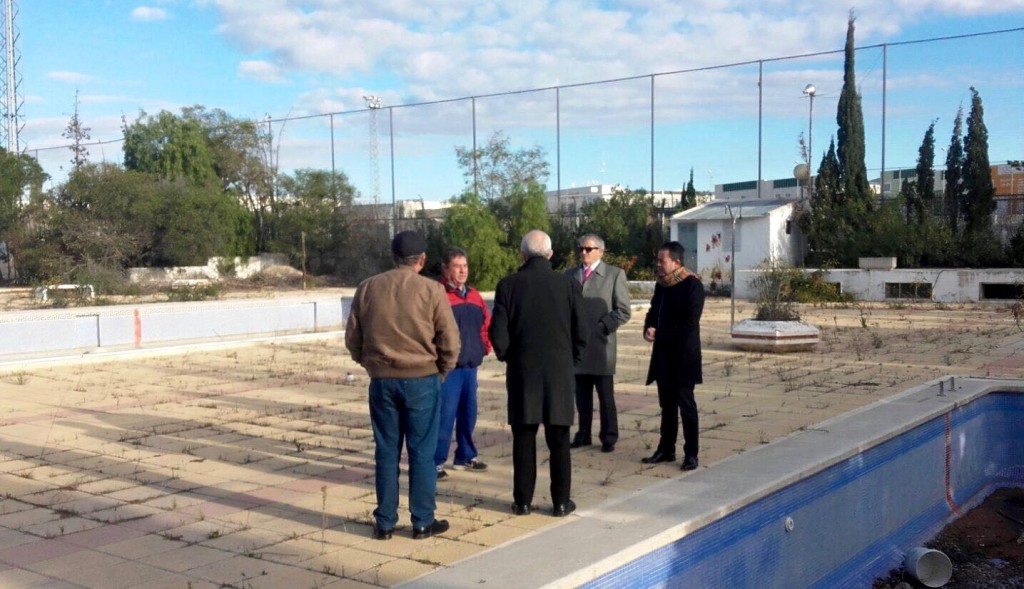 el alcalde de lorqui recuerda a deportes su compromiso para rehabilitar las piscinas municipales 60e7ff3bdac56