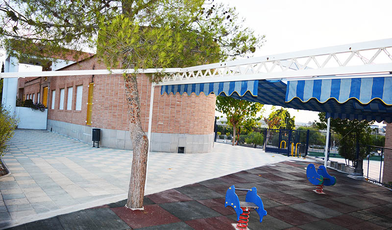 el ayuntamiento de lorqui realiza mejoras en el modulo de infantil del colegio dolores escamez durante el verano 60e7fdbba832e
