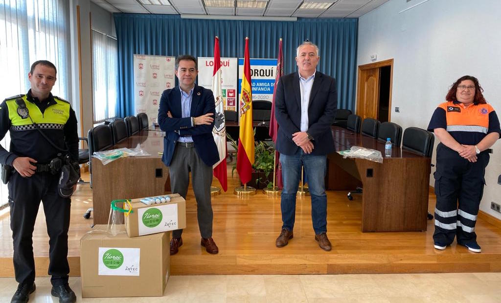 el ayuntamiento de lorqui recibe donaciones de pantallas protectoras y gel desinfectante de aotec 60e7f4463d086