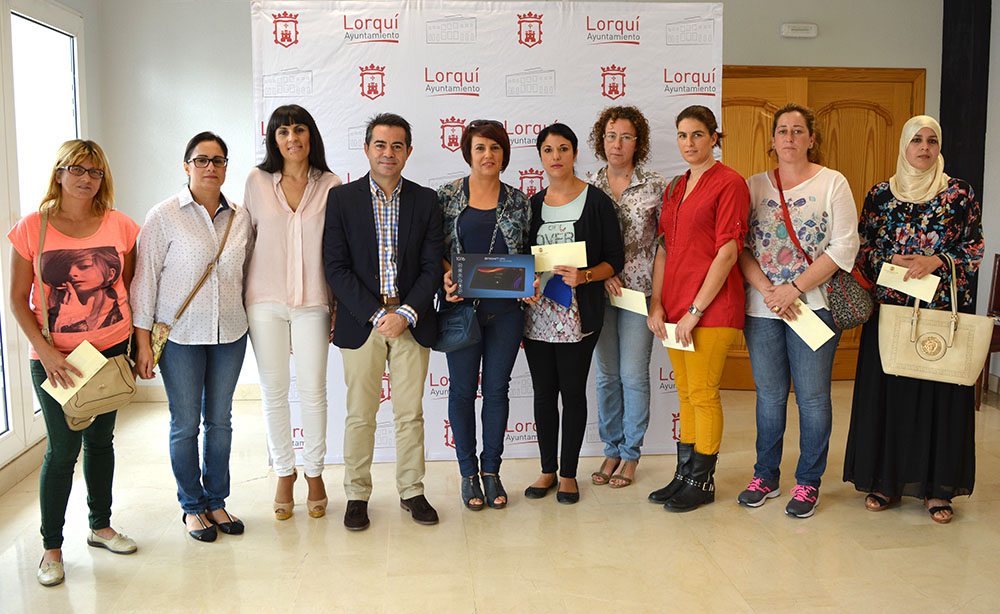 el ayuntamiento entrega los premios de la campana compra tus libros en lorqui 60e80023714b0