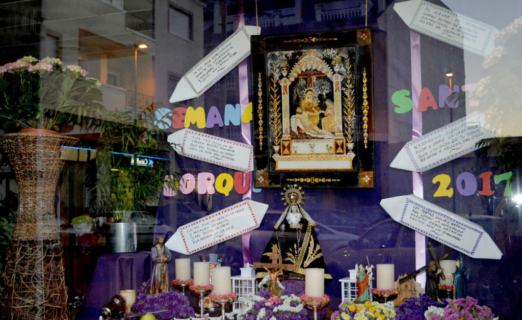 la floristeria gines gana el ii concurso de escaparates de semana santa de lorqui 60e7fb9eae7f5