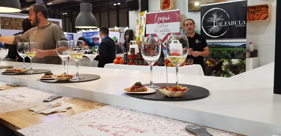 lorqui acapara todas las miradas del sabado en el stand de la region de murcia en fitur 60e7f547901d1