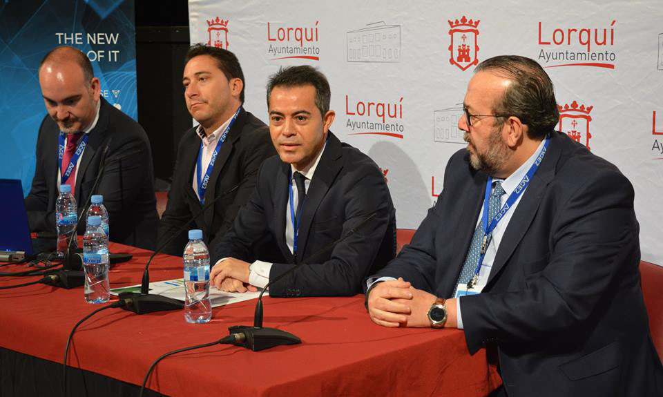 lorqui acoge una jornada informativa sobre ciberseguridad organizada por asecom 60e7fb35b6c37
