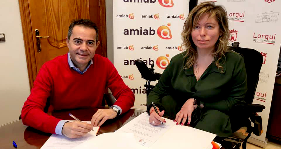 lorqui firma un convenio con amiab para la integracion laboral de las personas con discapacidad 60e7f6f78d405