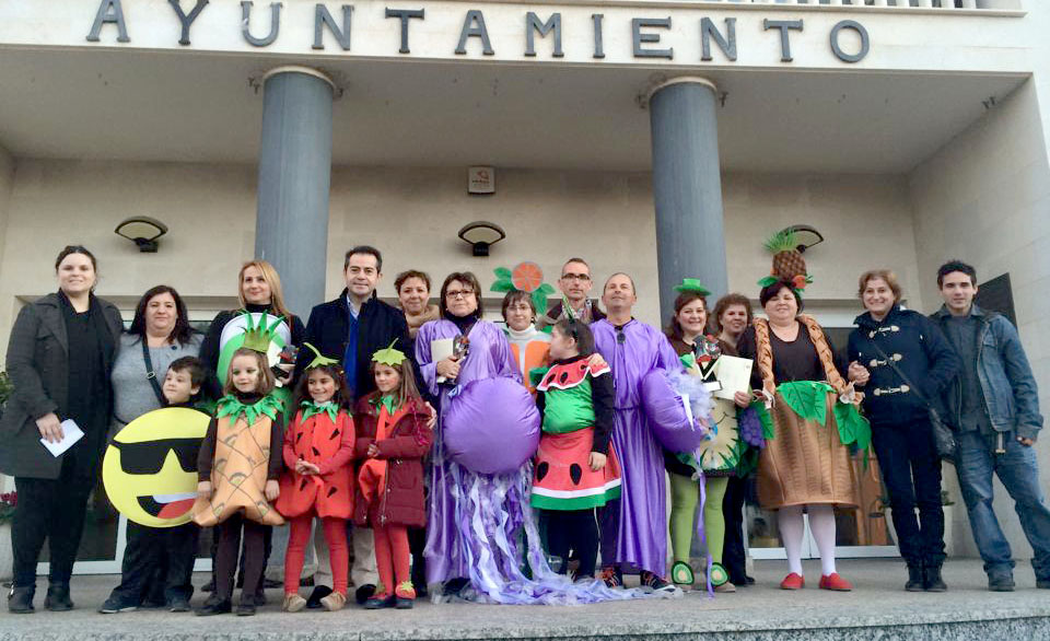 mas de 700 personas desfilan en el carnaval de lorqui 2015 60e8019533b90