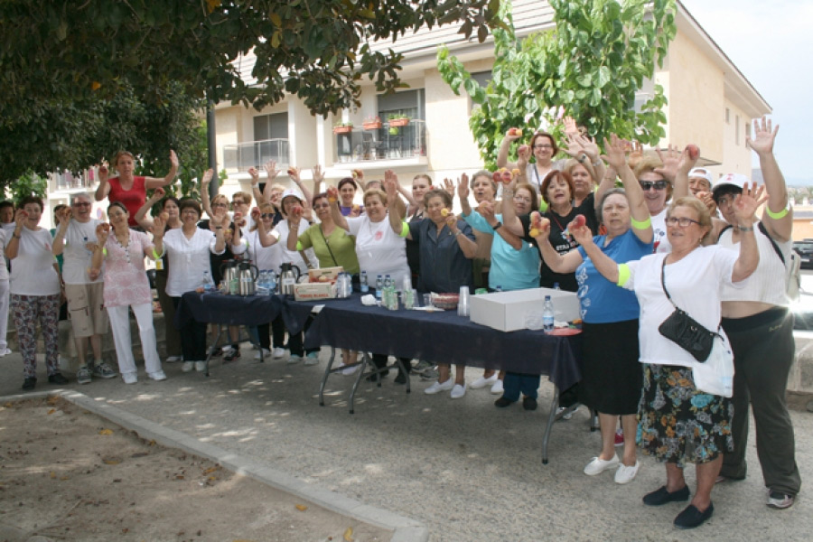 medio centenar de vecinos y vecinas de lorqui participa en una ruta saludable 60e803292a10b