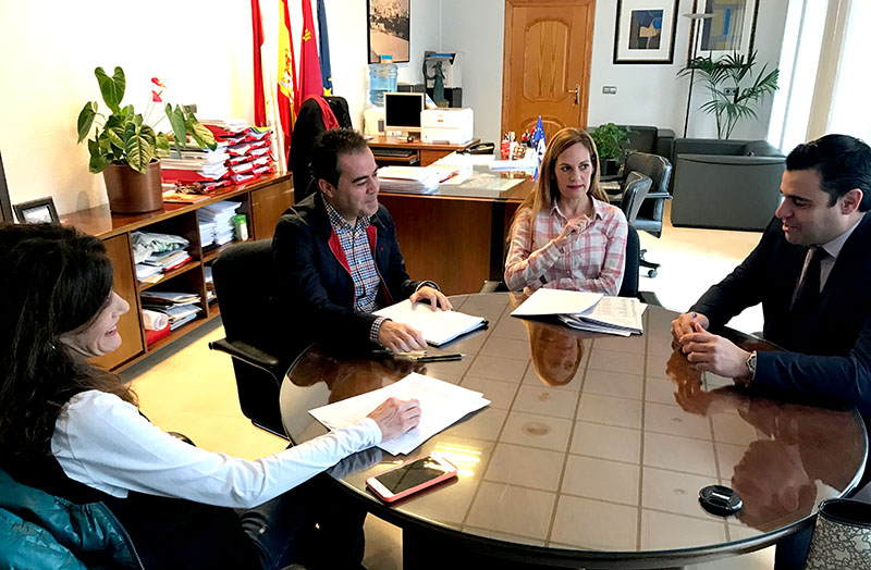 un programa de empleo publico permitira al ayuntamiento contratar a 4 jovenes inscritos en garantia juvenil 60e7fc49ee50d