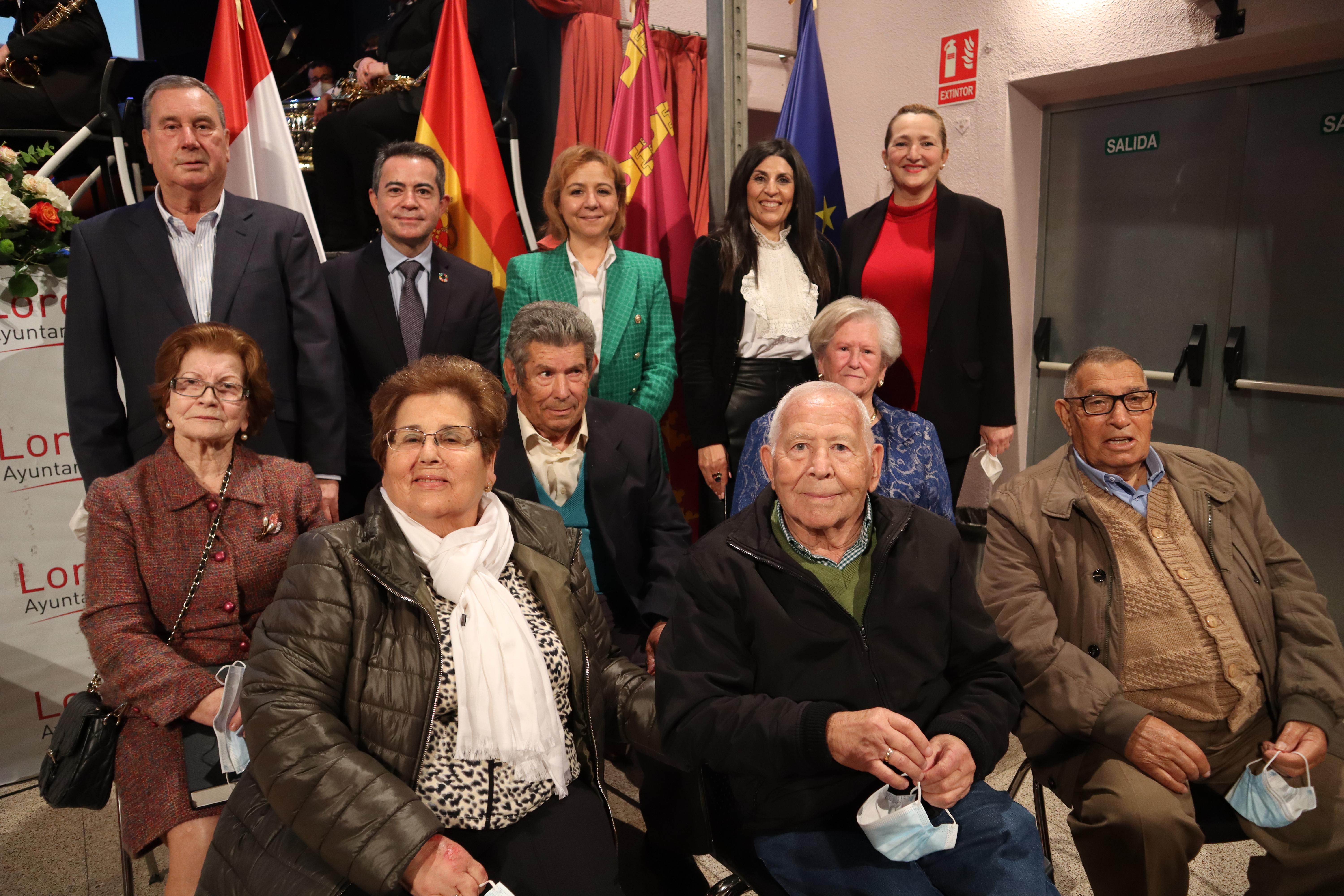 foto homenaje mayores