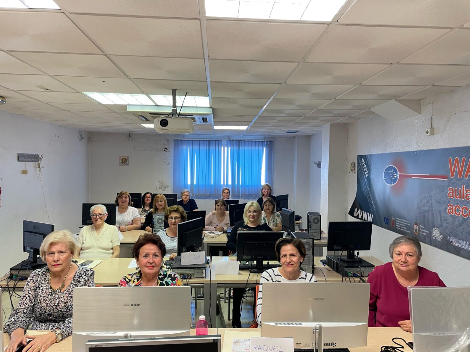 Foto curso mujeres